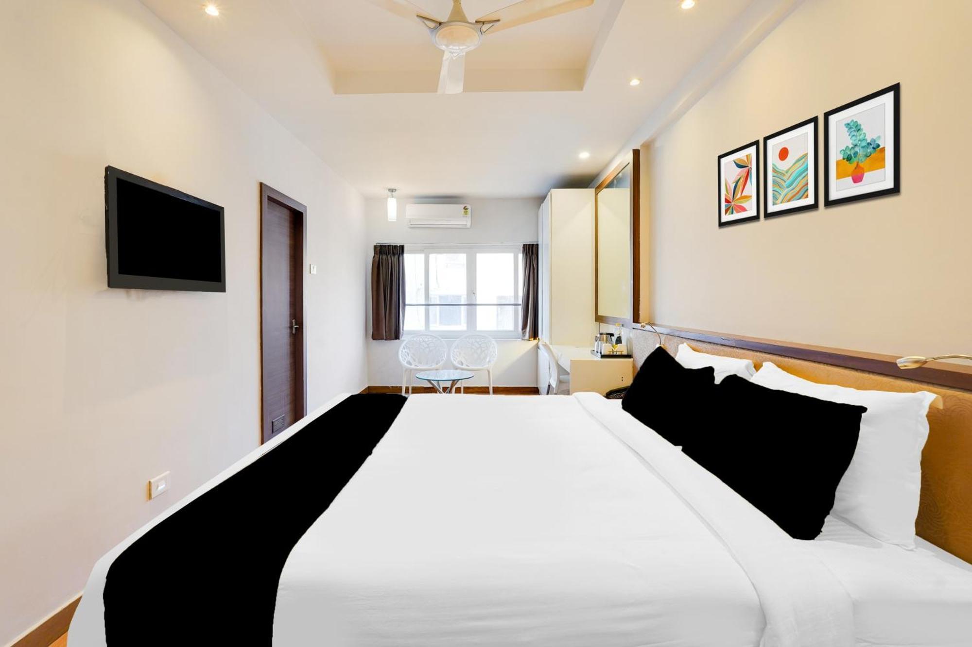 Super Townhouse Oak Kodambakkam Formerly Cine City チェンナイ エクステリア 写真
